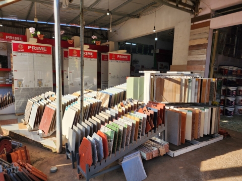 Showroom gạch men giá rẻ Gia Nghĩa